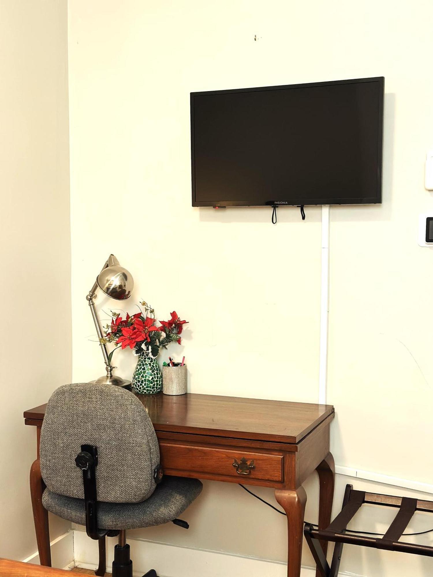 G4 King Bed Central Location Museums Free Parking Річмонд Екстер'єр фото